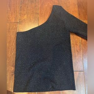 Black sparkly party shirt Size S